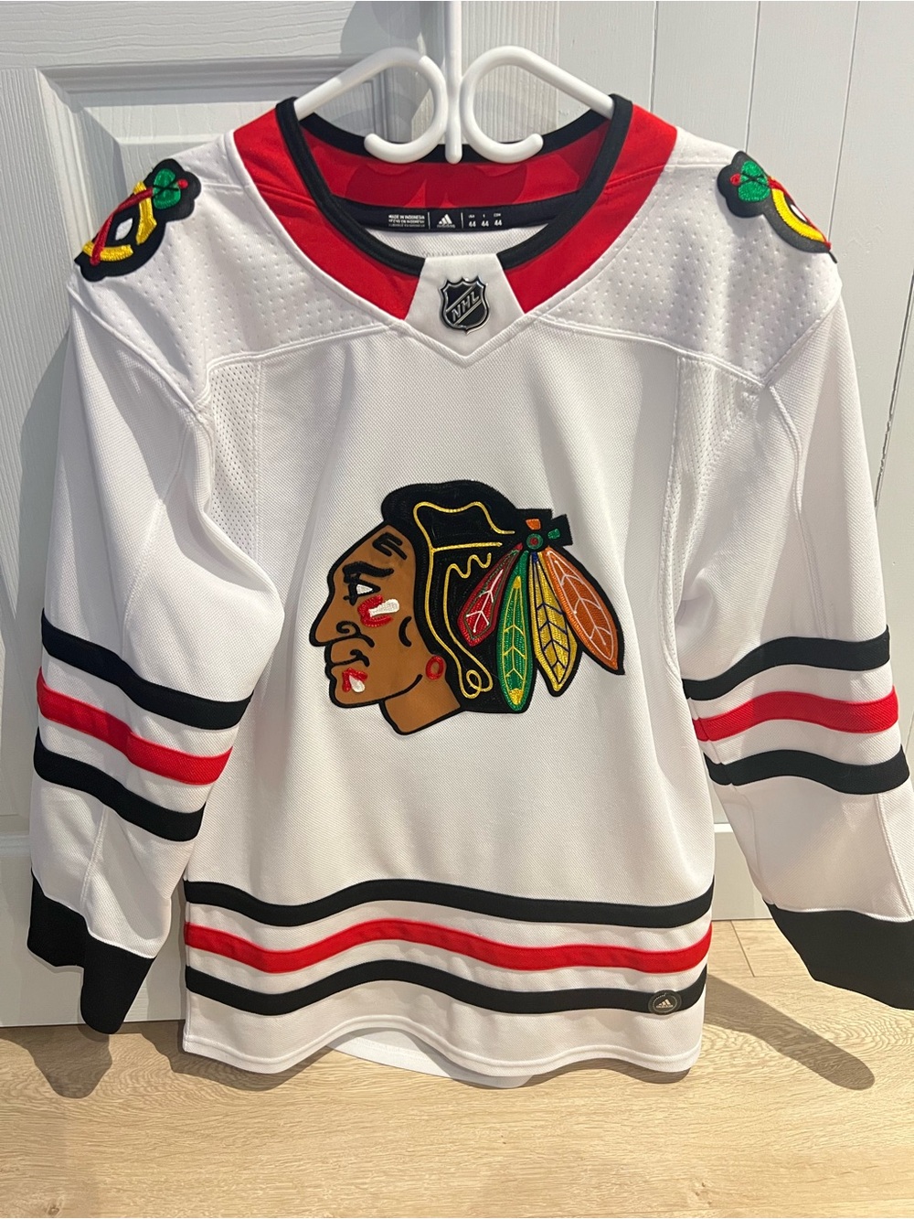Blackhacks NHL Hockey Jersey Size 44